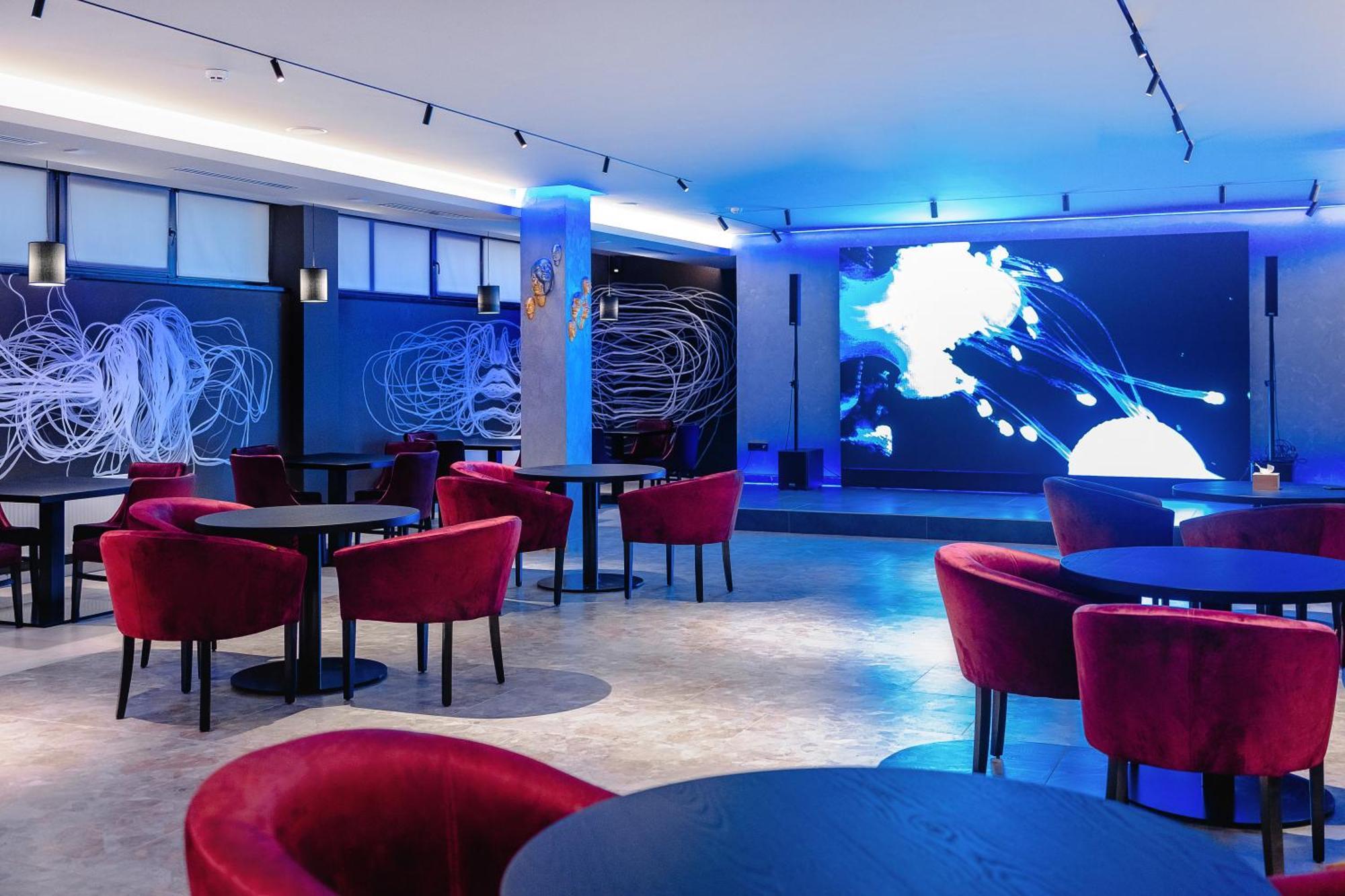 Otto Hotel-Restaurant Rivne Exterior photo